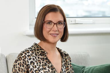 Eloise Butterworth headshot